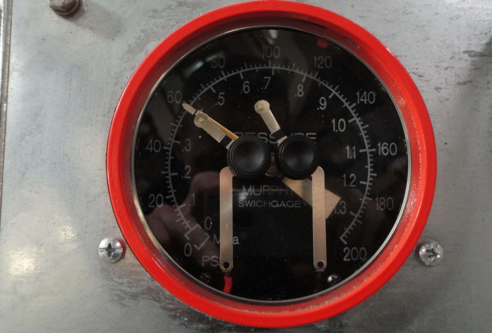 Murphy pressure gauge